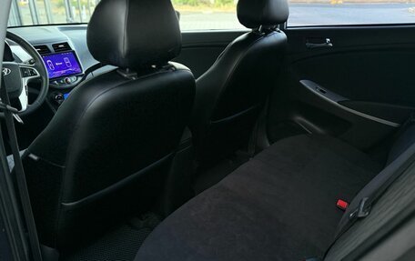 Hyundai Solaris II рестайлинг, 2011 год, 830 000 рублей, 16 фотография