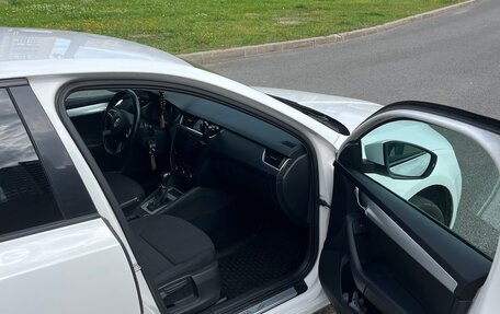 Skoda Octavia, 2015 год, 1 330 000 рублей, 14 фотография