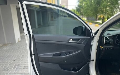 Hyundai Tucson III, 2019 год, 2 300 000 рублей, 5 фотография