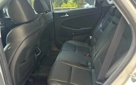 Hyundai Tucson III, 2019 год, 2 300 000 рублей, 15 фотография
