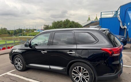 Mitsubishi Outlander III рестайлинг 3, 2018 год, 2 030 000 рублей, 6 фотография
