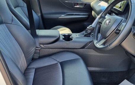 Toyota Harrier, 2020 год, 3 410 000 рублей, 3 фотография