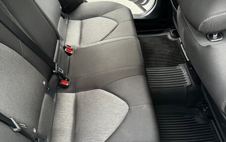 Toyota Camry, 2021 год, 2 250 000 рублей, 17 фотография