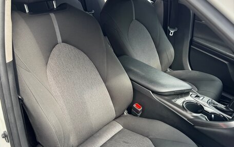 Toyota Camry, 2021 год, 2 250 000 рублей, 29 фотография