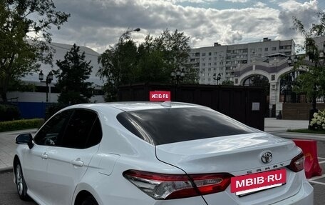 Toyota Camry, 2021 год, 2 250 000 рублей, 7 фотография