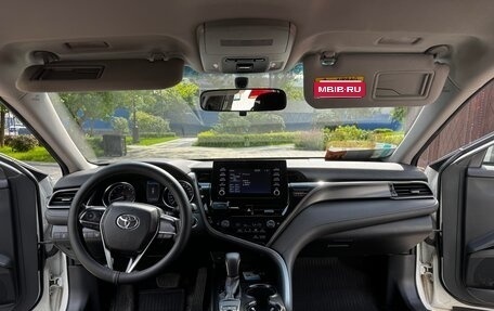 Toyota Camry, 2021 год, 2 250 000 рублей, 32 фотография