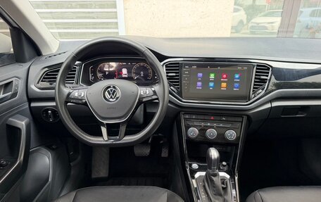 Volkswagen T-Roc I, 2022 год, 2 000 000 рублей, 6 фотография