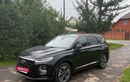 Hyundai Santa Fe IV, 2018 год, 3 050 000 рублей, 4 фотография