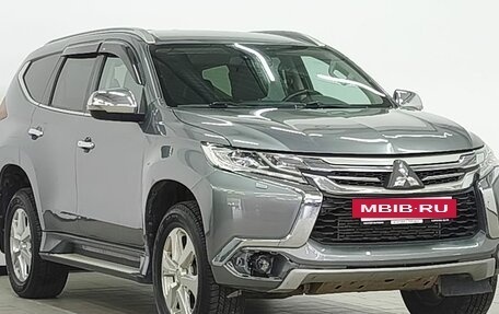Mitsubishi Pajero Sport III рестайлинг, 2017 год, 2 875 000 рублей, 7 фотография
