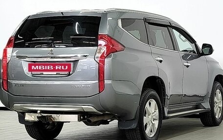 Mitsubishi Pajero Sport III рестайлинг, 2017 год, 2 875 000 рублей, 5 фотография