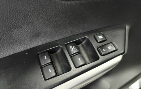 Mitsubishi Pajero Sport III рестайлинг, 2017 год, 2 875 000 рублей, 18 фотография