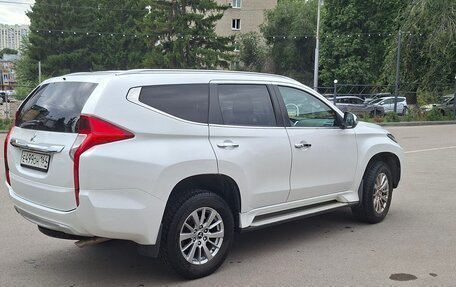 Mitsubishi Pajero Sport III рестайлинг, 2019 год, 2 850 000 рублей, 5 фотография