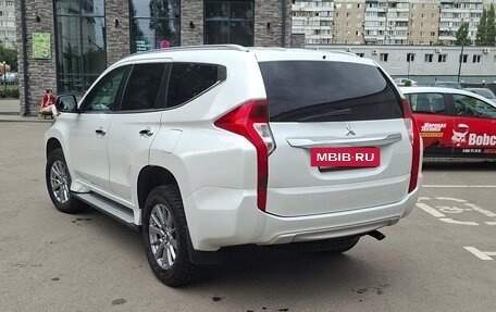 Mitsubishi Pajero Sport III рестайлинг, 2019 год, 2 850 000 рублей, 7 фотография