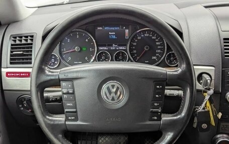 Volkswagen Touareg III, 2008 год, 1 000 000 рублей, 12 фотография