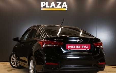 Hyundai Solaris II рестайлинг, 2017 год, 1 059 000 рублей, 2 фотография
