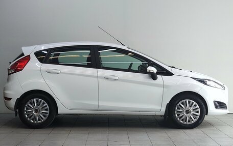 Ford Fiesta, 2016 год, 930 000 рублей, 5 фотография