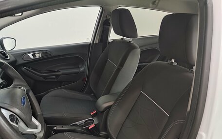 Ford Fiesta, 2016 год, 930 000 рублей, 17 фотография