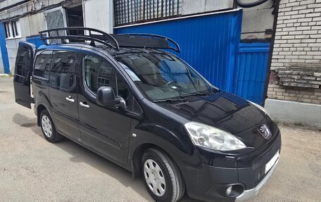 Peugeot Partner II рестайлинг 2, 2010 год, 740 000 рублей, 5 фотография