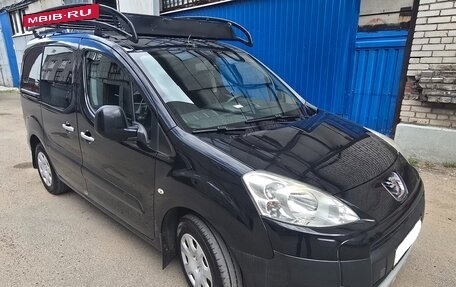 Peugeot Partner II рестайлинг 2, 2010 год, 740 000 рублей, 2 фотография