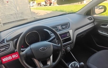 KIA Rio III рестайлинг, 2012 год, 1 050 000 рублей, 12 фотография