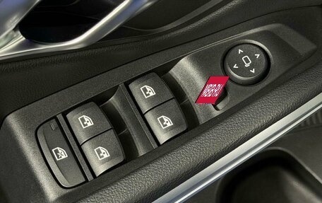 BMW 3 серия, 2019 год, 4 899 000 рублей, 27 фотография