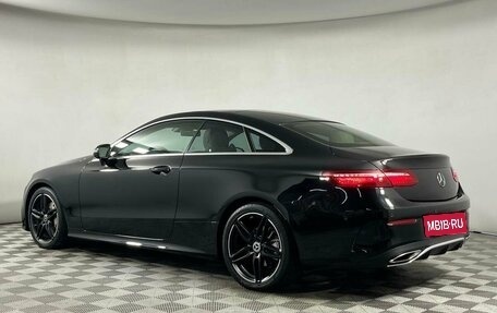 Mercedes-Benz E-Класс, 2017 год, 3 499 000 рублей, 6 фотография