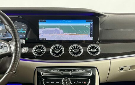 Mercedes-Benz E-Класс, 2017 год, 3 499 000 рублей, 21 фотография