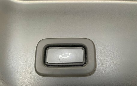 Land Rover Range Rover Evoque II, 2019 год, 3 490 000 рублей, 25 фотография