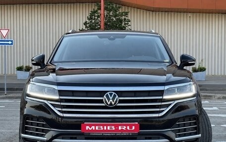 Volkswagen Touareg III, 2021 год, 6 190 000 рублей, 2 фотография