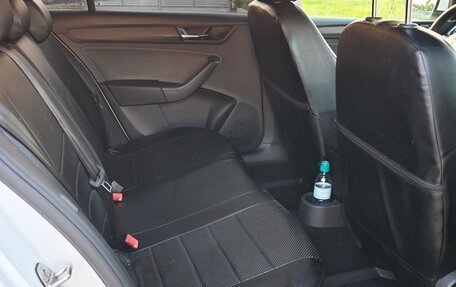 Skoda Rapid I, 2018 год, 950 000 рублей, 12 фотография