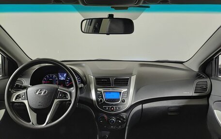 Hyundai Solaris II рестайлинг, 2014 год, 870 000 рублей, 14 фотография