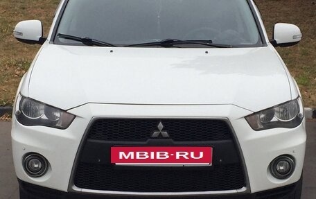 Mitsubishi Outlander III рестайлинг 3, 2010 год, 790 000 рублей, 6 фотография