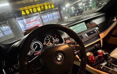 BMW 5 серия, 2012 год, 2 000 000 рублей, 9 фотография