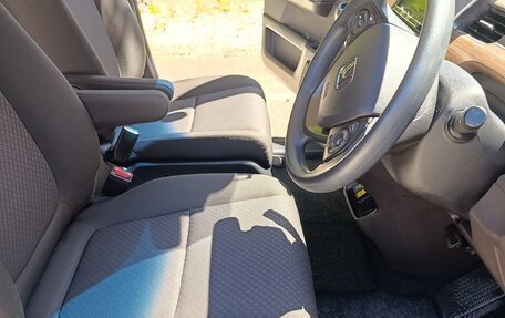 Honda Freed II, 2021 год, 1 550 000 рублей, 13 фотография