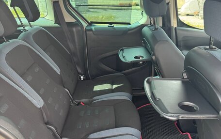 Citroen Berlingo II рестайлинг, 2012 год, 700 000 рублей, 14 фотография