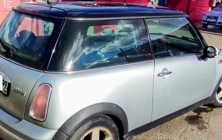 MINI Hatch, 2001 год, 800 000 рублей, 2 фотография