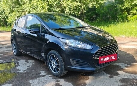 Ford Fiesta, 2016 год, 690 000 рублей, 6 фотография