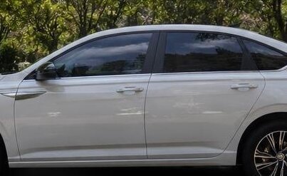 Volkswagen Lavida, 2023 год, 1 550 000 рублей, 3 фотография