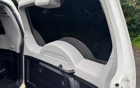 Mitsubishi Pajero IV, 2011 год, 1 950 000 рублей, 23 фотография