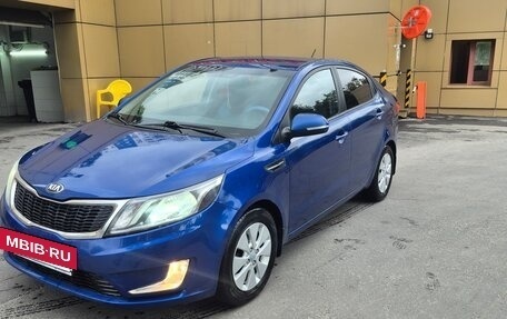 KIA Rio III рестайлинг, 2013 год, 750 000 рублей, 11 фотография