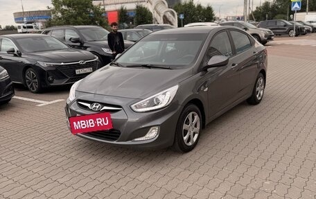 Hyundai Solaris II рестайлинг, 2013 год, 540 000 рублей, 5 фотография