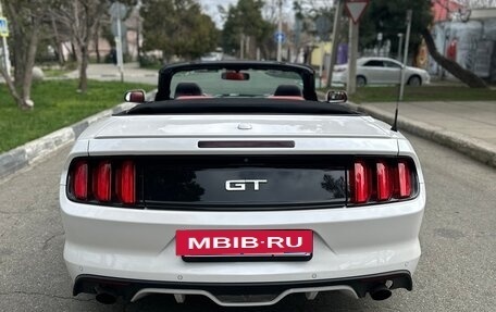 Ford Mustang VI рестайлинг, 2017 год, 2 750 000 рублей, 4 фотография