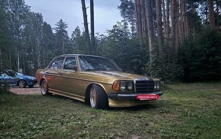 Mercedes-Benz W123, 1978 год, 400 000 рублей, 2 фотография
