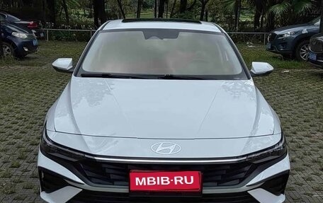 Hyundai Elantra, 2023 год, 1 365 666 рублей, 1 фотография