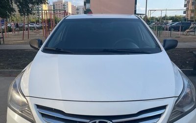 Hyundai Solaris II рестайлинг, 2014 год, 900 000 рублей, 1 фотография