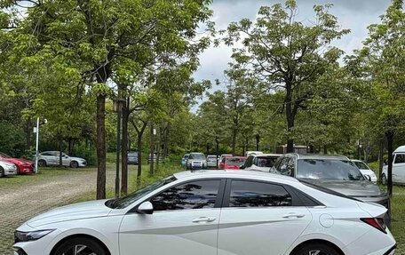 Hyundai Elantra, 2023 год, 1 365 666 рублей, 7 фотография
