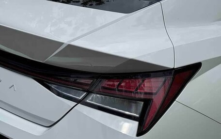 Hyundai Elantra, 2023 год, 1 365 666 рублей, 10 фотография