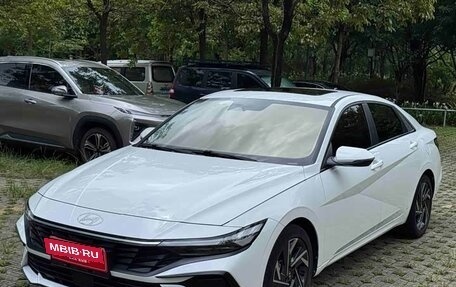 Hyundai Elantra, 2023 год, 1 365 666 рублей, 3 фотография