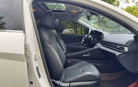 Hyundai Elantra, 2023 год, 1 365 666 рублей, 16 фотография