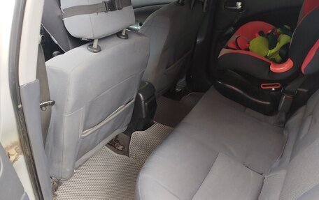 Nissan Almera, 2004 год, 100 000 рублей, 6 фотография